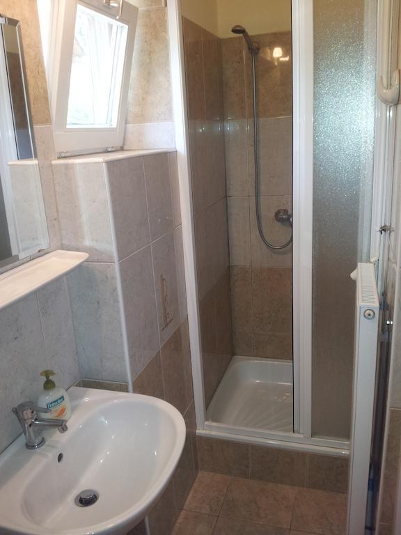 Antal Apartmanok ザラカロシュ 部屋 写真
